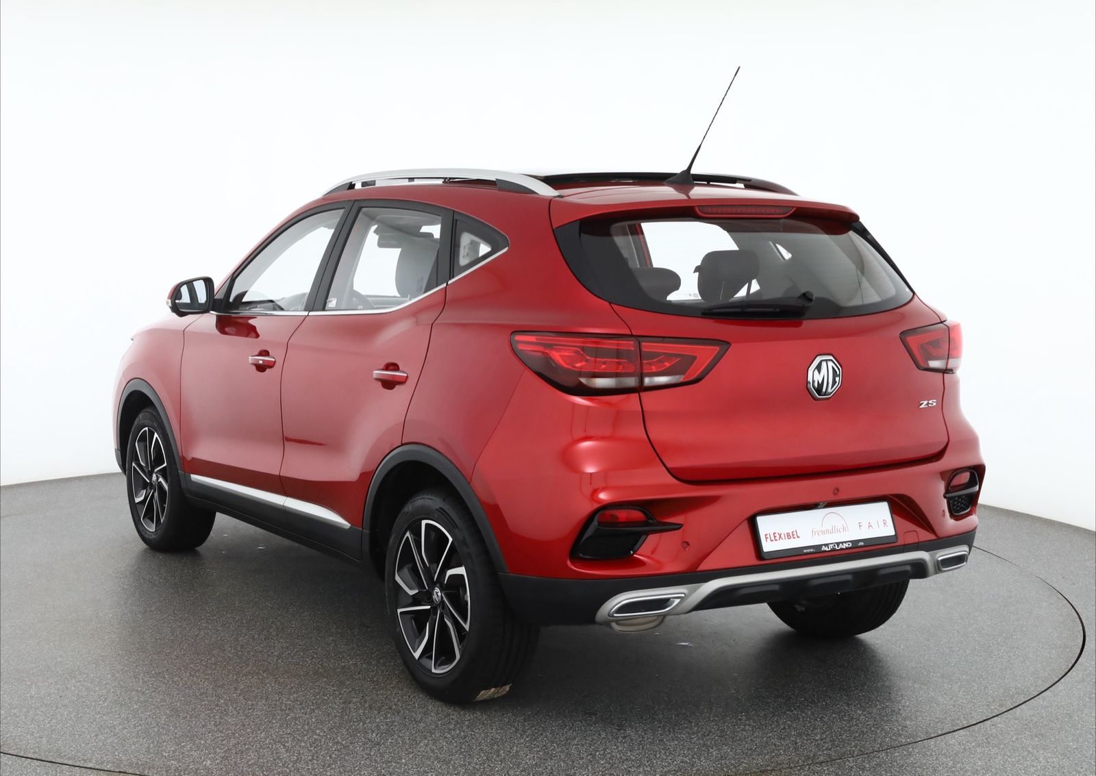 MG ZS