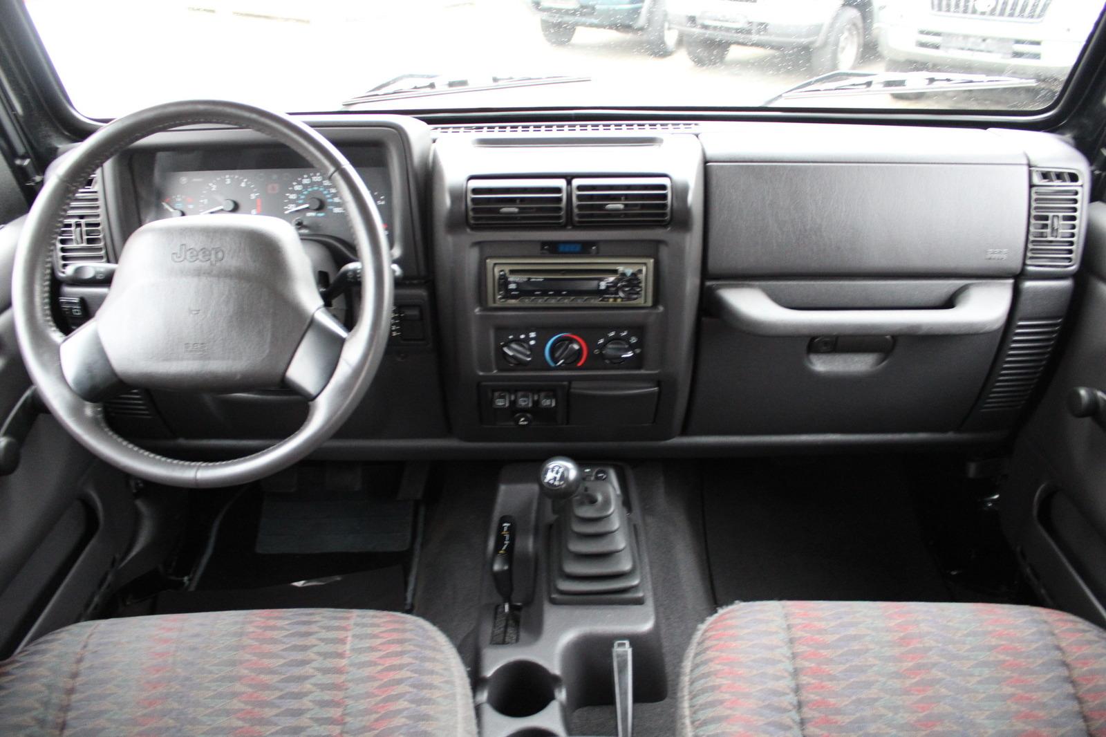 Jeep Wrangler 4.0 Sport | 169 ch | BVM | GPL | Hard-top | Différentiel autobloquant | 8 pneus | CT neuf