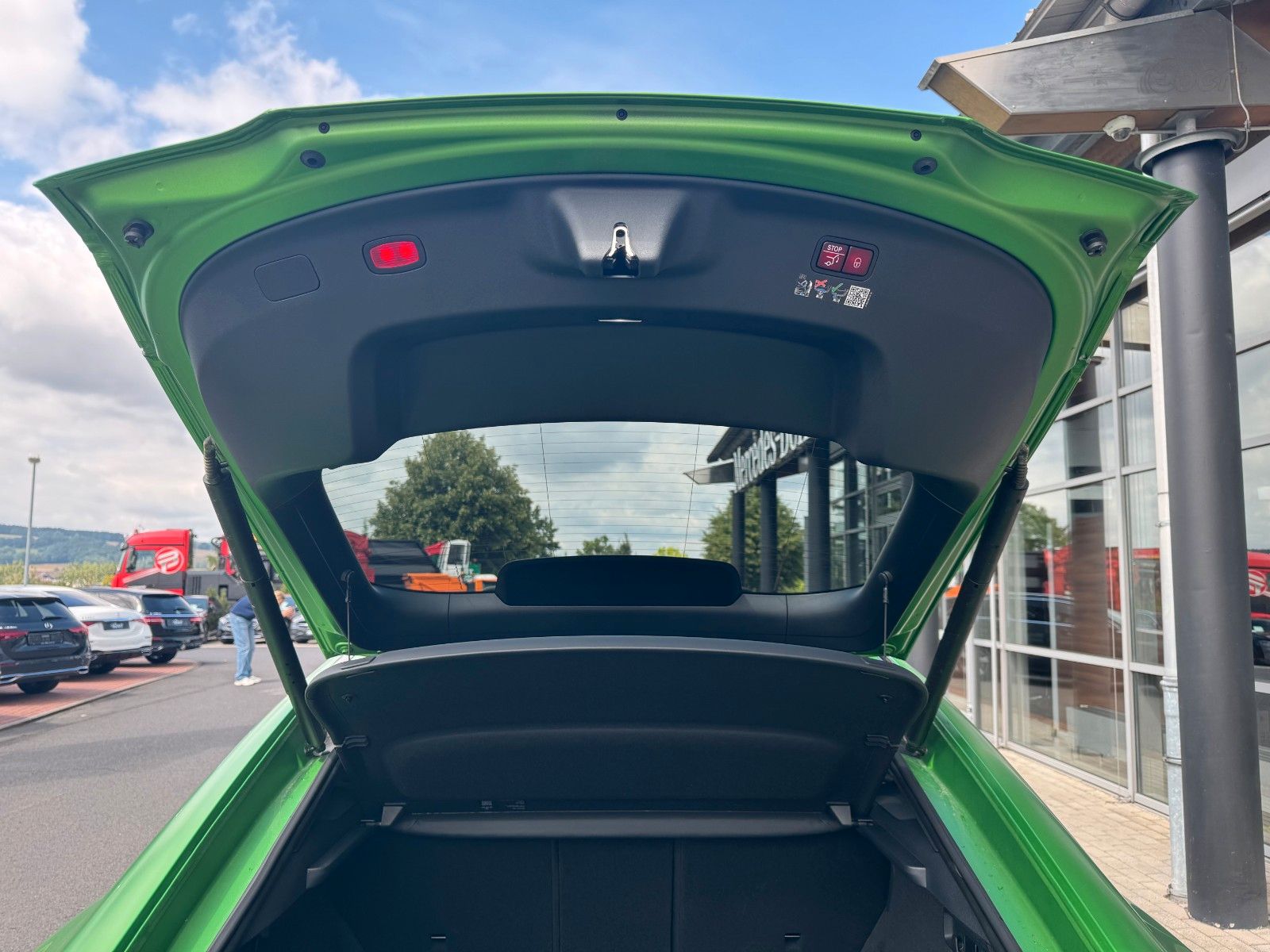 Fahrzeugabbildung Mercedes-Benz AMG GT S AirM+Burm+Standh+HUD+360+VOLL