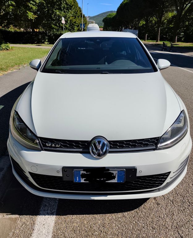 Image of Volkswagen Golf