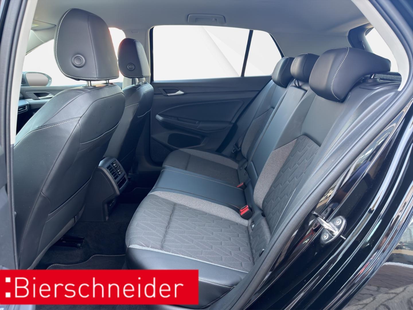 Volkswagen Golf 8 1.5 eTSI DSG Goal IQ-LIGHT DIGITAL COCKPI, миниатюра 9
