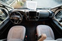 Malibu Van diversity GT skyview 640 LE K (8/27)