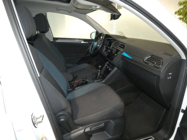 Tiguan 2.0 TDI IQ.DRIVE HUD AHK PANO SHZ ACC LED