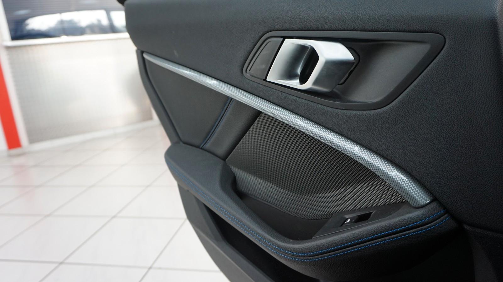 BMW M235i X-Drive *Scheckheft*