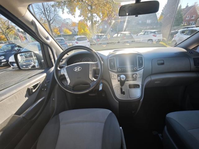 Hyundai H-1 HYUNDAI Family Automatik Navi 2.5 CRDI 170PS