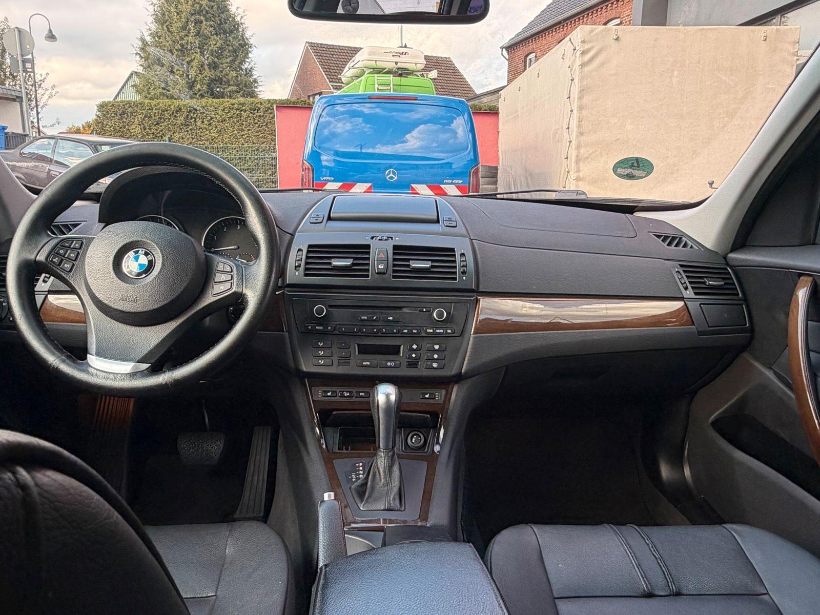 BMW 228 2009 — photo 12