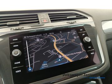 Volkswagen Tiguan - 11