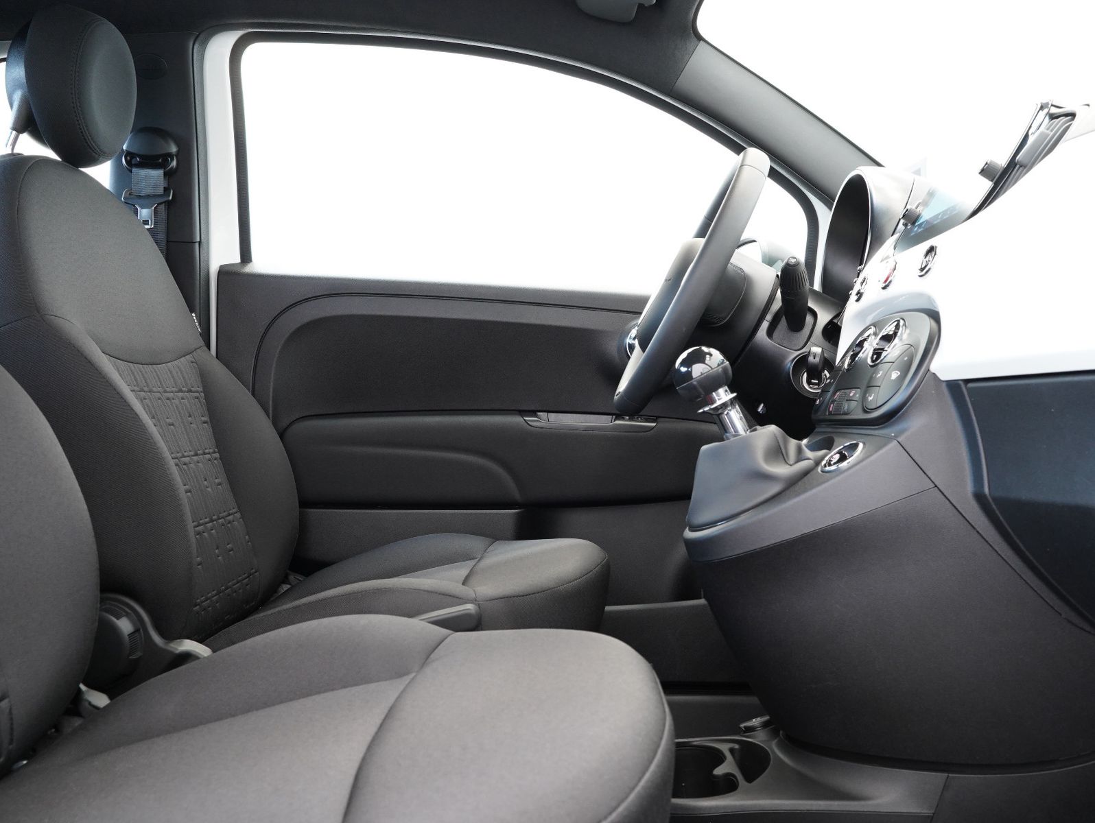 Fahrzeugabbildung Fiat 500 1.0 Mild Hybrid KOMFORT/TECH/NAVI/CARPLAY