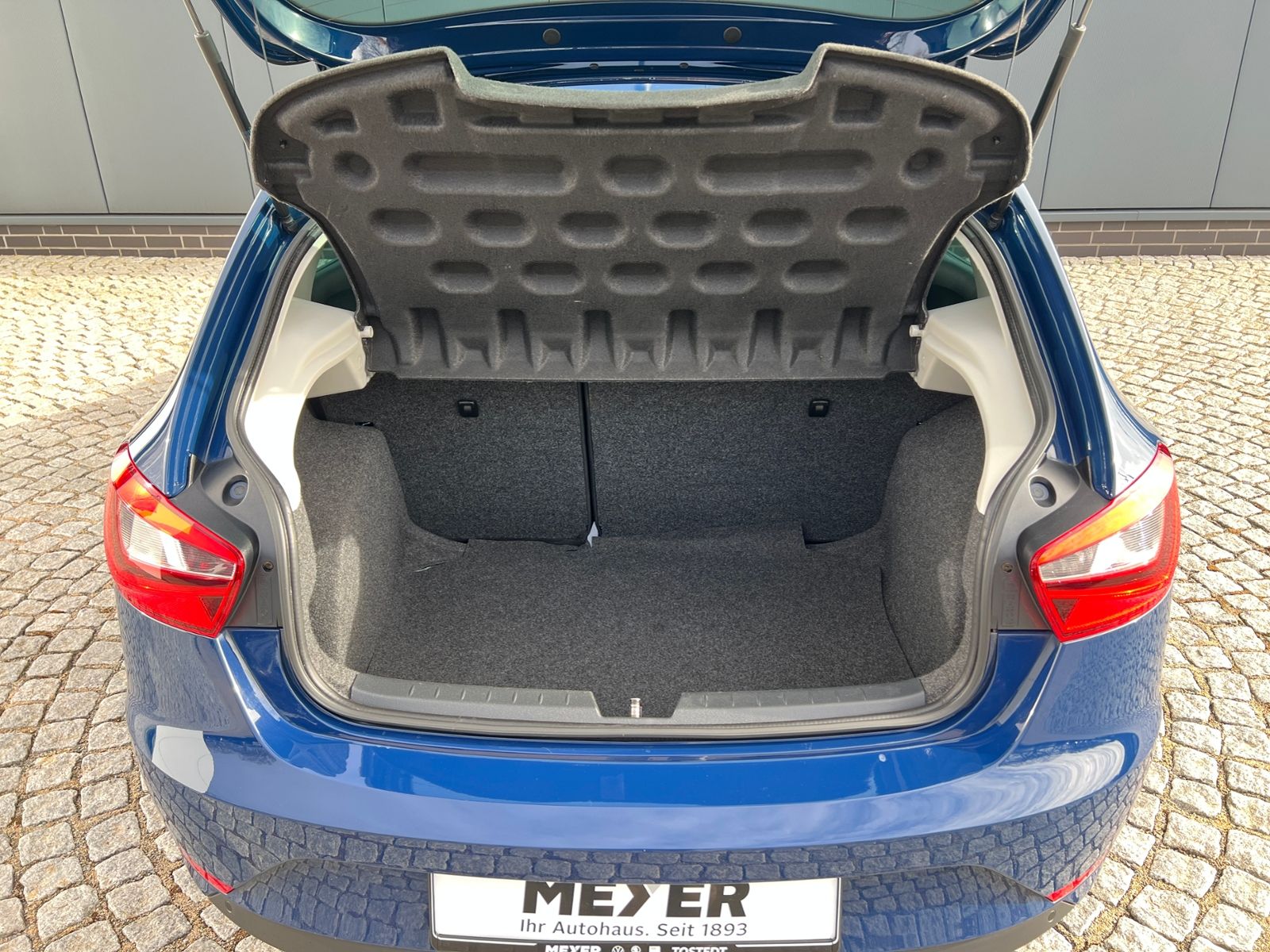 Fahrzeugabbildung SEAT Ibiza Style 1.0 EcoTSI *Klima, SHZ, PDC hi, Blue