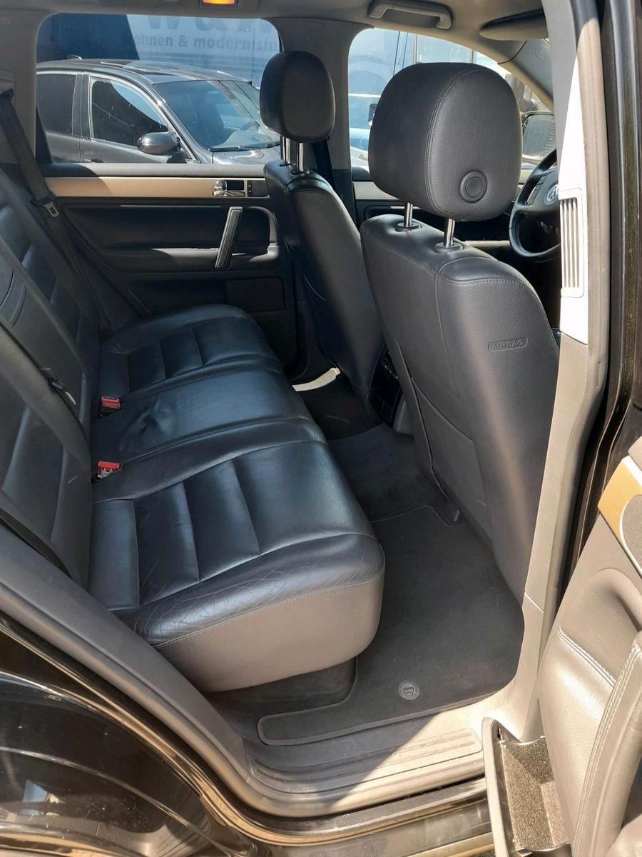 Volkswagen Touareg 2005 — photo 6