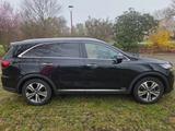 Kia Sorento 2.2 CRDi AWD Platinum Edition Automa... - Kia Sorento von privat