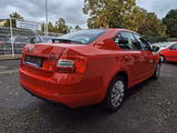 Skoda Octavia 1.2 TSI Lim. +Automatik+Klima+AHK - Skoda Octavia mit Benzin-Antrieb: Limousine, 1.2