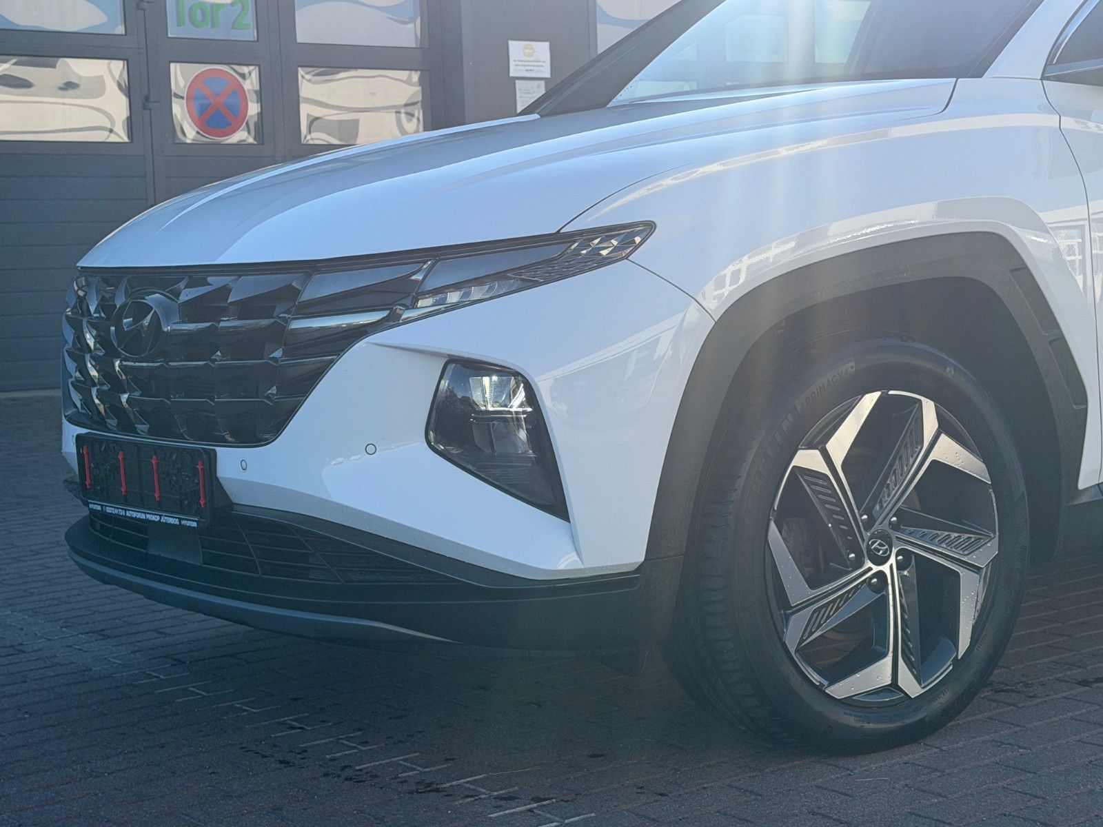 Fahrzeugabbildung Hyundai TUCSON 1.6 T-GDI PHEV *Navi*ACC*LED*RFKamera*