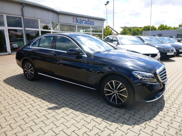 Fahrzeugabbildung Mercedes-Benz C 200 d Lim >NAVI/LED-Licht/SHZ/Parkassist/PDC<