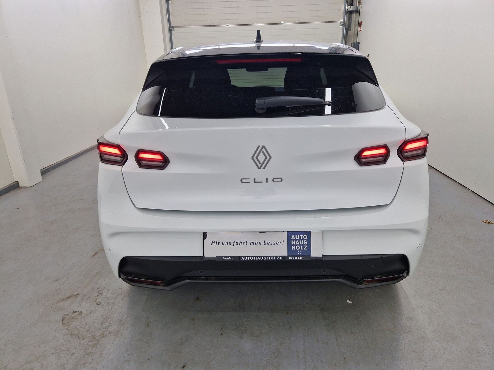RENAULT Clio  Techno TCE 115 EDC Winterpaket – Bild 6