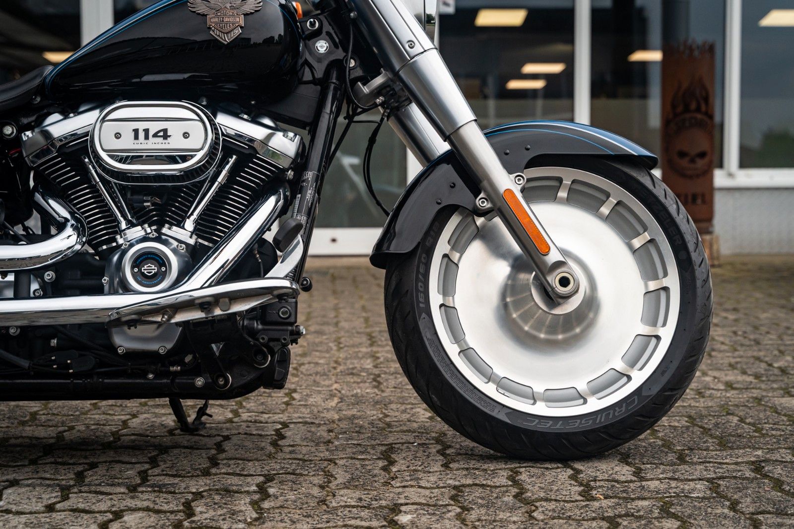 Fahrzeugabbildung Harley-Davidson FLFBS FAT BOY SOFTAIL 114 CUI ANV. JEKILL&HYDE