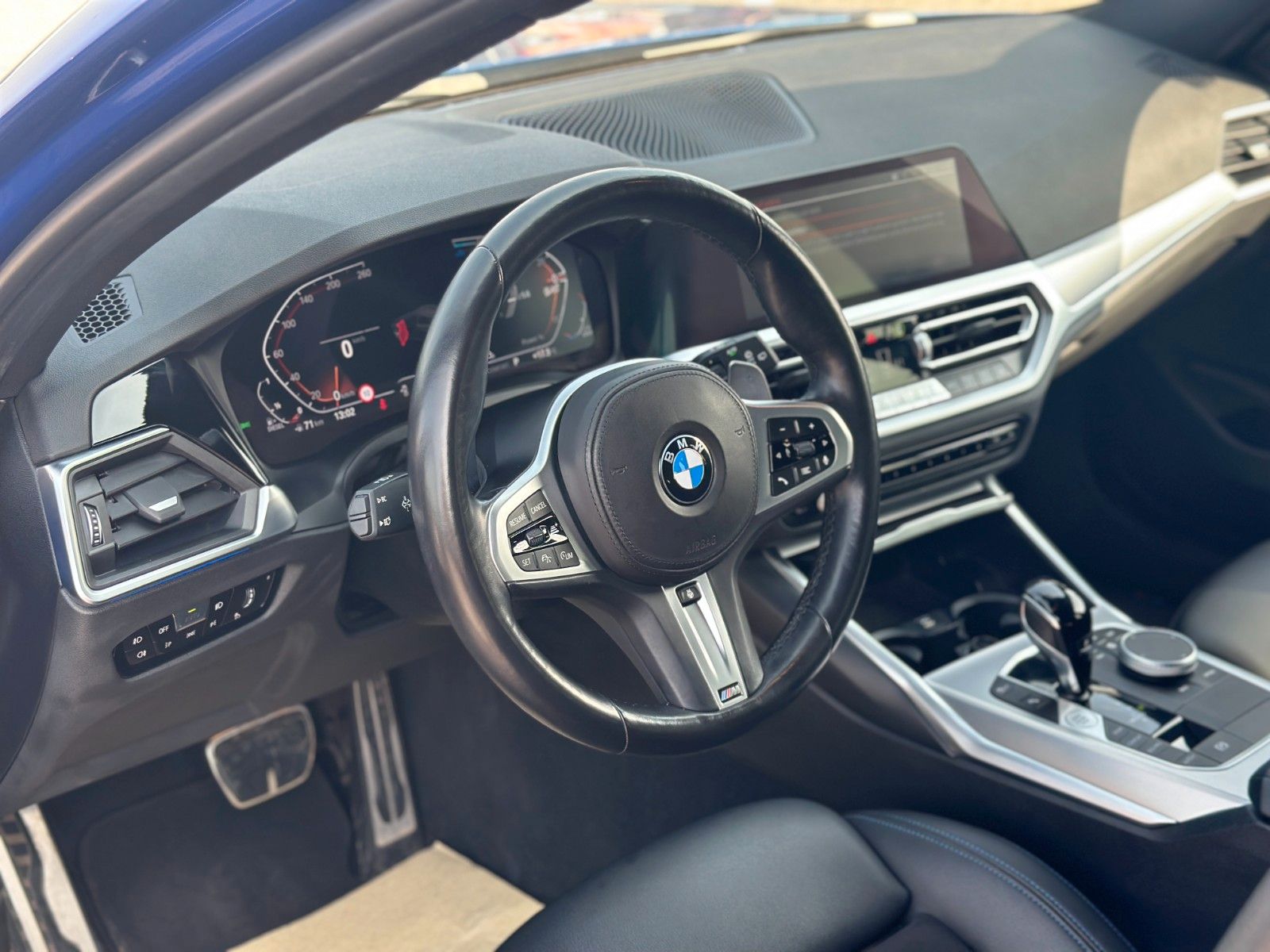 BMW 320d Touring  xDrive M Sport LED Lenkr-Hzg RFK foto 13
