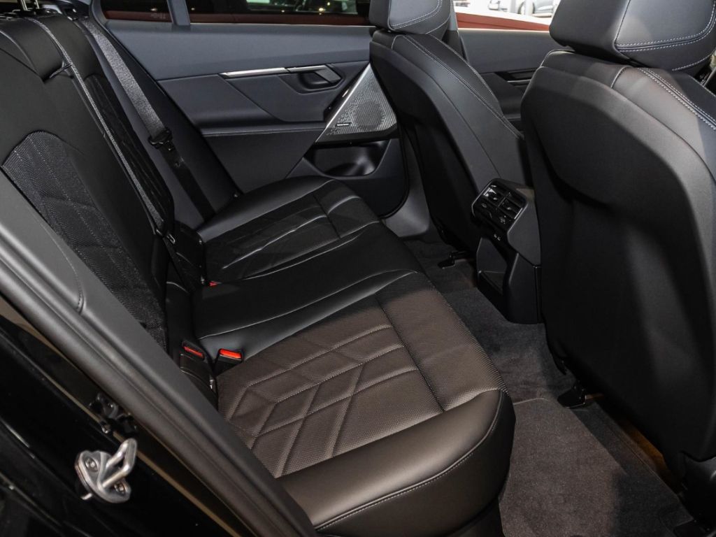 BMW 530 - Bild 14