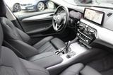 BMW 530i Touring Aut.+Sports.-Leder+HUD+DAB+Hifi+ACC - BMW 5er Reihe mit Benzin-Antrieb: Kombi