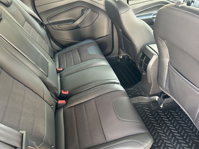 Fahrzeugabbildung Ford Kuga Titanium 1.5 Allrad Autom.+Navi+LM Allw.+BT