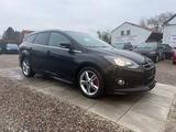 Ford Focus 1,6 Turnier Titanium Sport Lenkrad - gebrauchte Ford Focus aus dem Jahr 2014