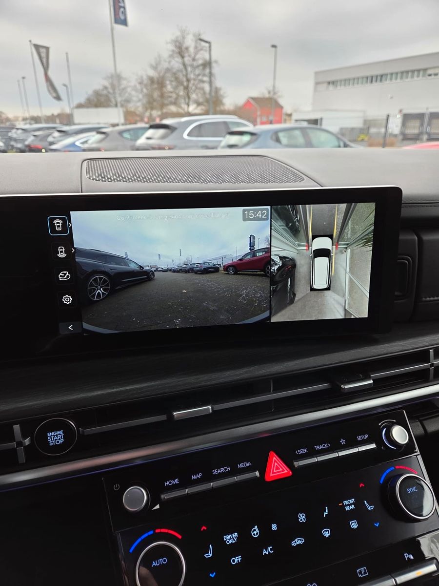 Fahrzeugabbildung Hyundai Santa Fe 1.6 T-GDI Hybrid 158 kW 2WD