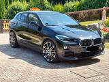 BMW X2 sDrive20i Advantage Sportfahrwerk 20" Felgen - : Schwarz, Felge