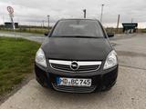 Opel Zafira 1.7 CDTI ecoFLEX Family Plus 92kW Fam... - Opel Zafira mit Diesel-Antrieb: 1.9