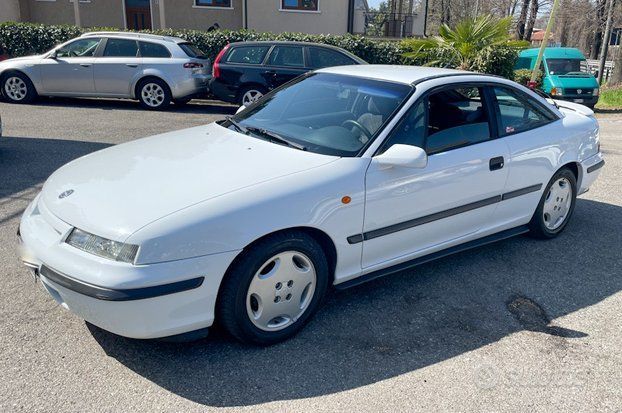 Opel calibra 2.0 8v benzina