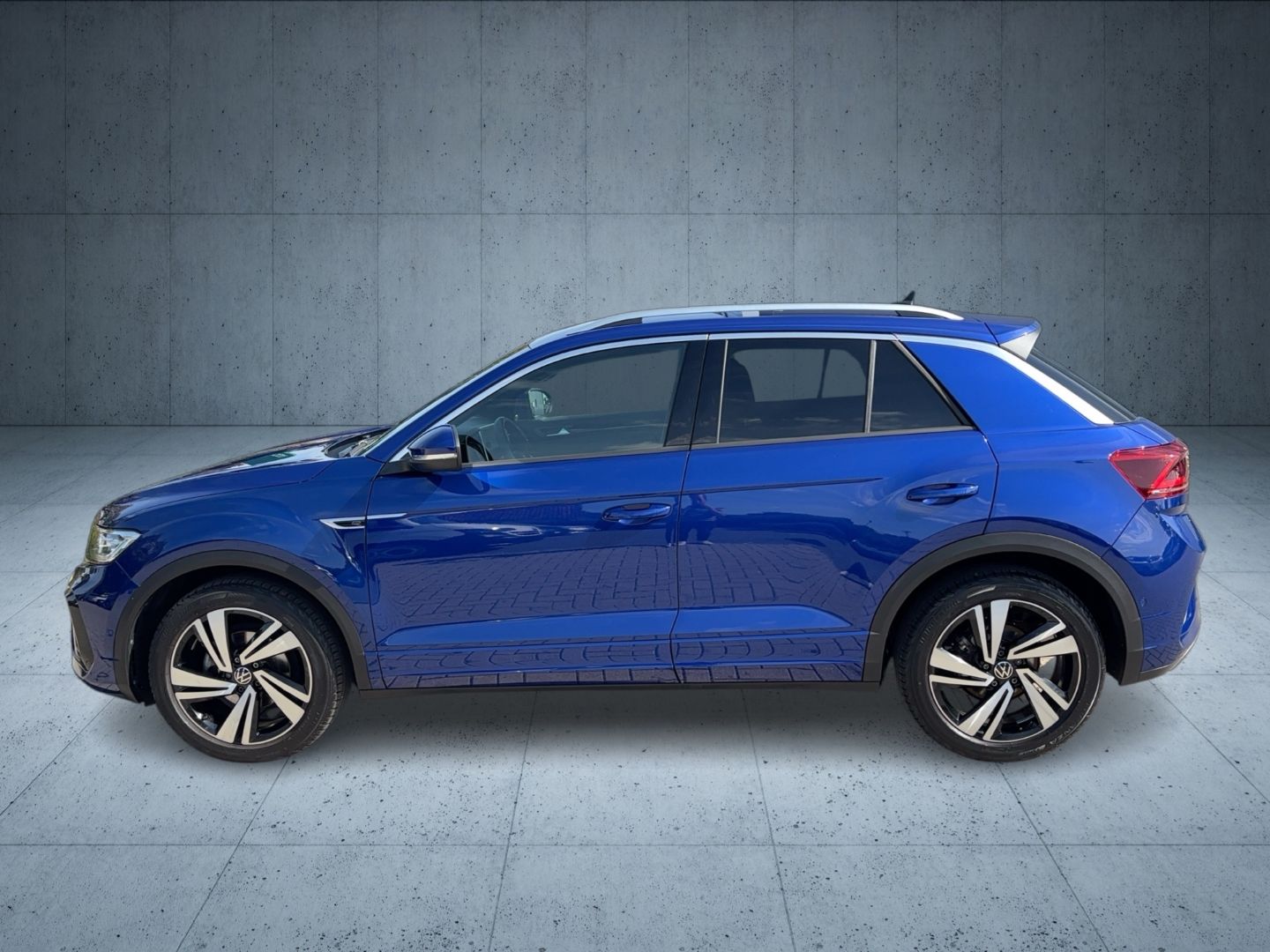 Volkswagen T-Roc R-Line 1.5 TSI DSG AHK IQ.DRIVE App-Connec foto 2