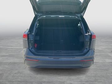 Volkswagen Tiguan - 12