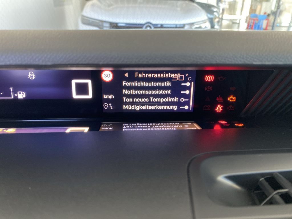 Fahrzeugabbildung Citroën C3 Aircross Turbo 100 PLUS *Allwetterr.*Sitzh.*