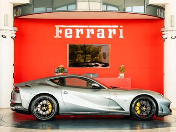 2018 Ferrari 812 照片 8