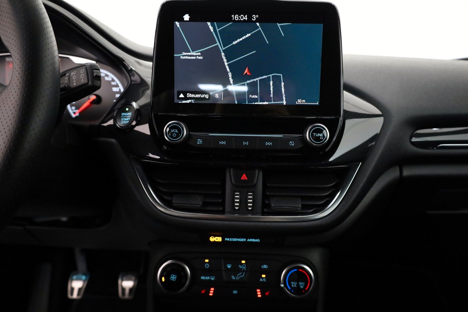 Fahrzeugabbildung Ford Fiesta ST Navi,LED,SH,PDC,Kamera,SR+WR