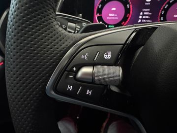 Skoda Kodiaq 1.5 TSI mHEV 110 kW Sportline Panodach