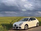 Alfa Romeo Sportlich elegant Giulietta 14 TCT 170 PS - Alfa Romeo Giulietta Sport mit Benzin-Antrieb