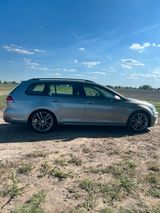 Volkswagen Golf VII 2.0 TDI Variante/ Anhängerkupplung/ HU  - : Anhänger