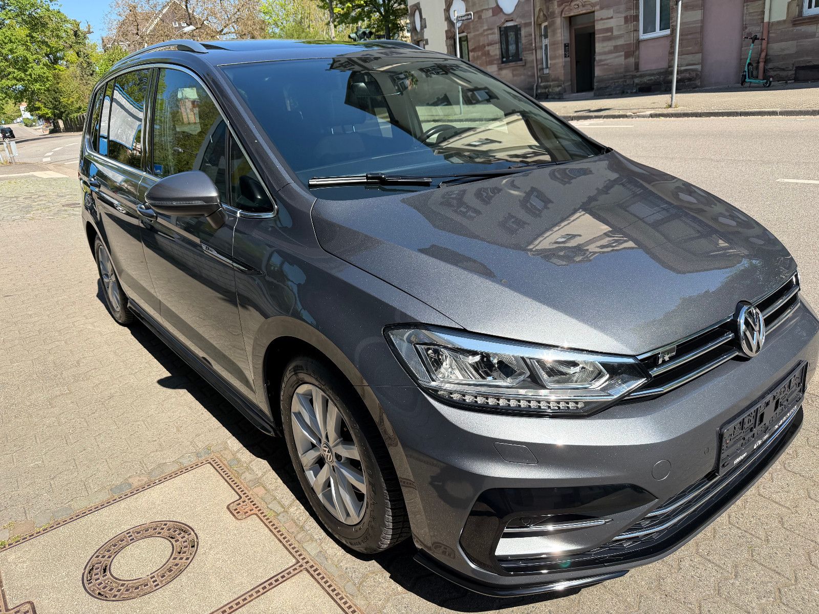 Volkswagen Touran R-line PANO*7 SITZER*AHK imagem 2