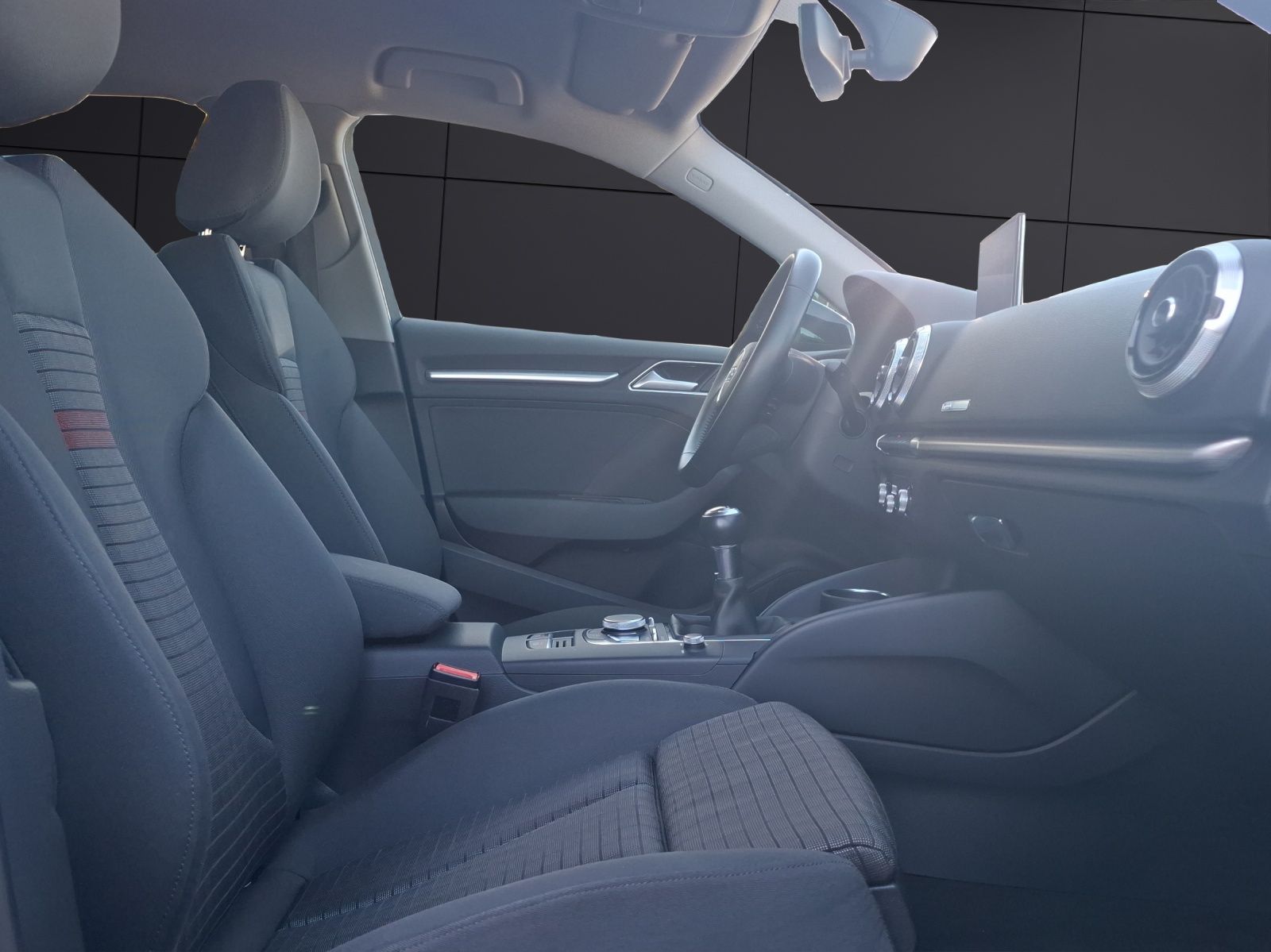 Fahrzeugabbildung Audi A3 Sportback 35 TFSI sport LED Navi GRA PDC SH 1