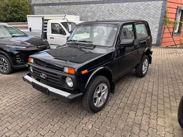 Lada Niva LEGEND 1.7i 4x4 +ALLRAD+AC+ALU+SITZHEIZUNG