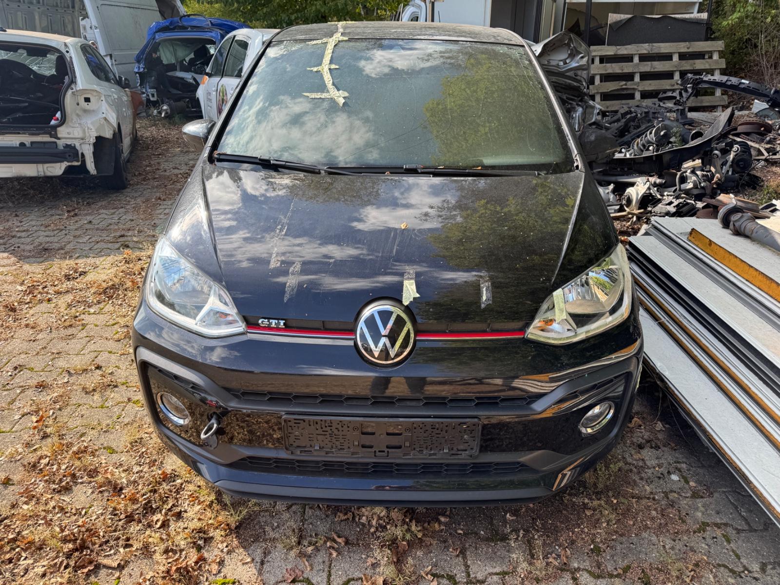 Volkswagen up! GTI