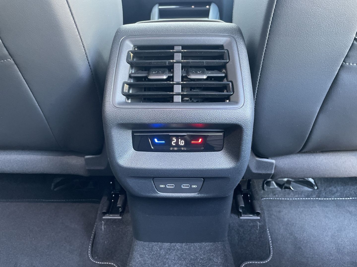 Tiguan 2.0 TDI DSG Black Style AHK/IQ.Light/Navi