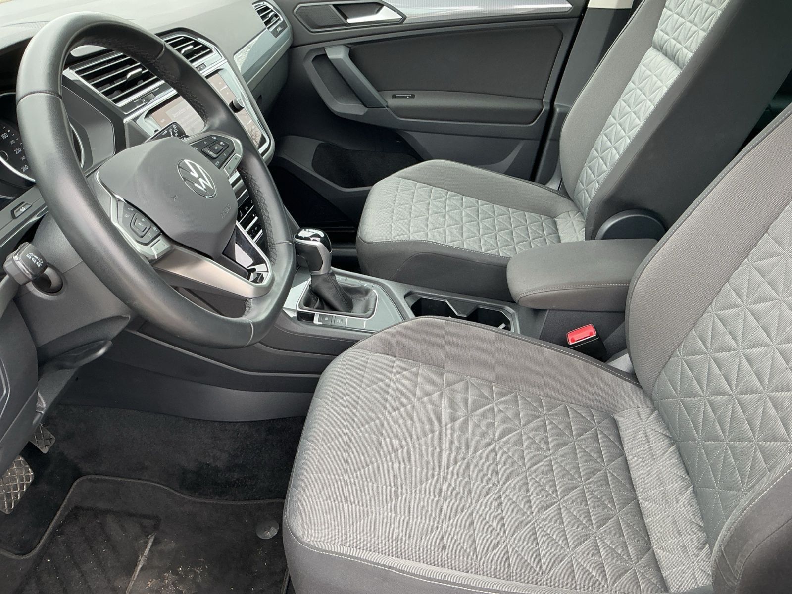 Volkswagen Tiguan - Bild 12