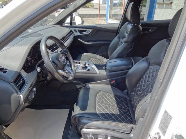 Fahrzeugabbildung Audi Q7 3.0TDI/HUD/Pano/StH/22-Zoll/1.Hd/AHK/3xS-Line