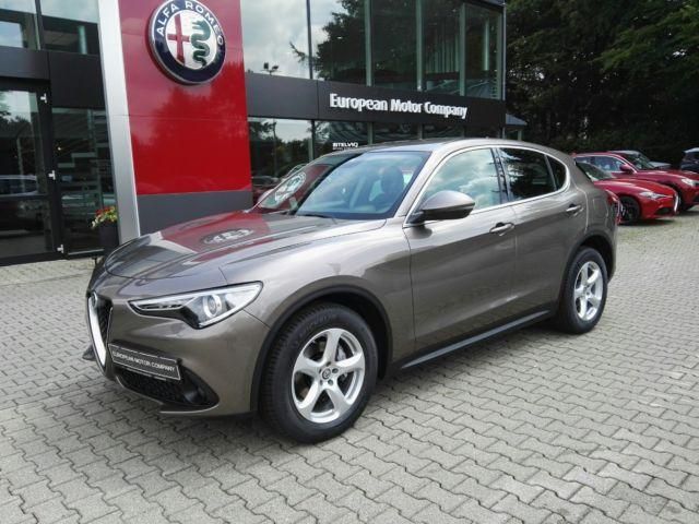 Alfa Romeo Stelvio 2.2d AT8 Alfa Connect 3D NAV 8,8