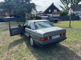 Mercedes-Benz 190 - Mercedes-Benz 190 in Duisburg