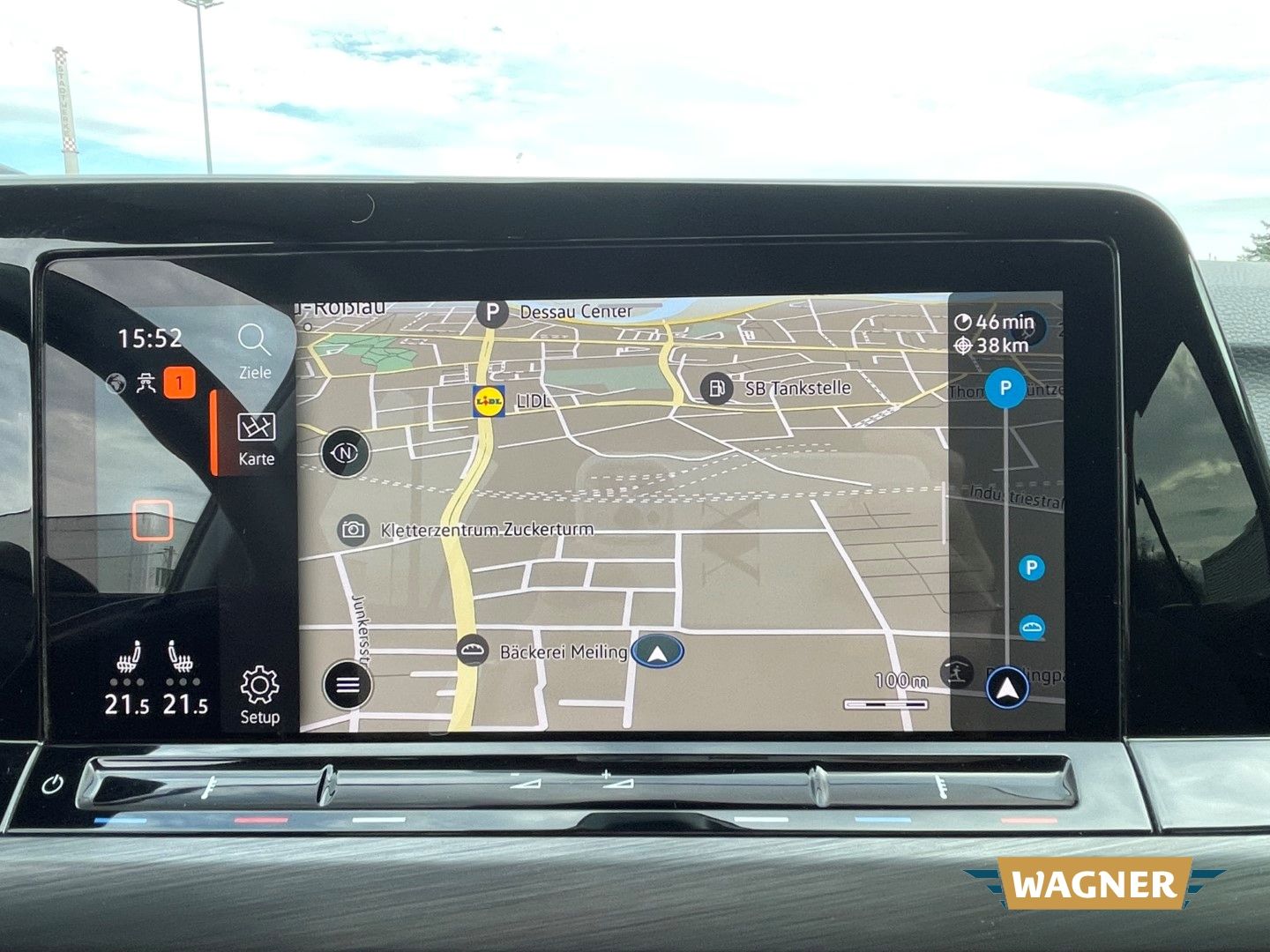 Fahrzeugabbildung Volkswagen Golf VIII Style eTSI 1.5  Automatik