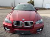 BMW X6 xDrive40d Automatik - rote BMW X6