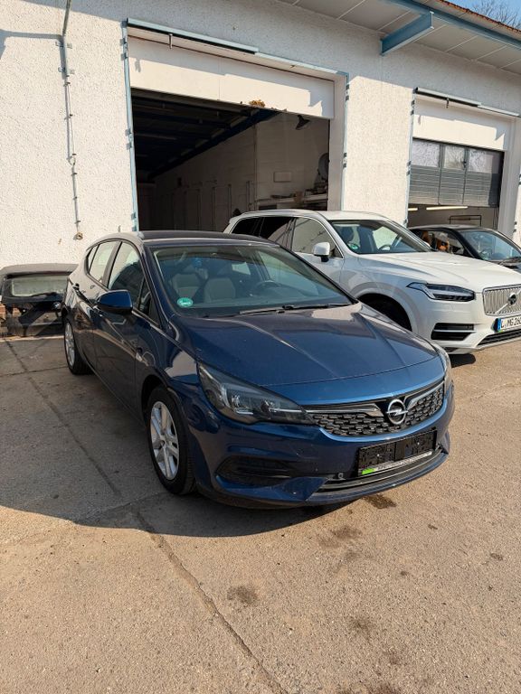 Image of Opel Astra