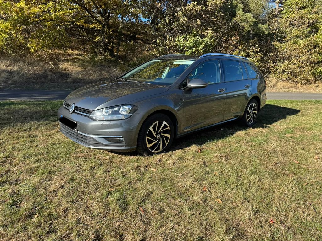 Image of Volkswagen Golf